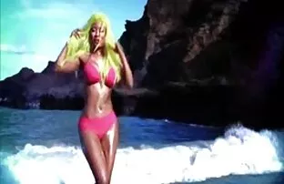 XXX Sex im ältere frauen sex videos Prozess des Übens und Tanzens nackt auf einem Schwanz,