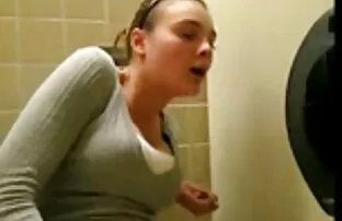 XXX Mädchen auf reife damen porno zwei Männer