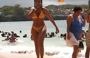 XXX Sie saugen den Schwanz seines reife frauen porno video partners und ficken auf dem Tisch