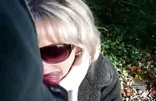 XXX Arsch fingern haarige Unterseite reife nackte frauen videos auf dem Boden