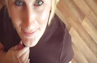 XXX Das reife paare videos Mädchen erlebte Menschen aus den geschickten Handlungen eines Mannes