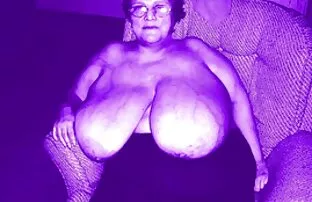 XXX Vater reife frauen porno tube und Sohn spielen