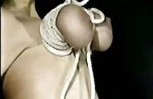 XXX Frau in weißen reife sex hd Strümpfen pussy mit Ihren Fingern