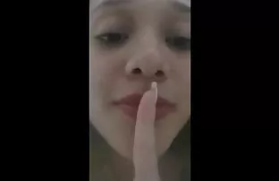 XXX Ein junges Mädchen, rosa Haare mit einer großen Liebe reife frauen ab 40 porno